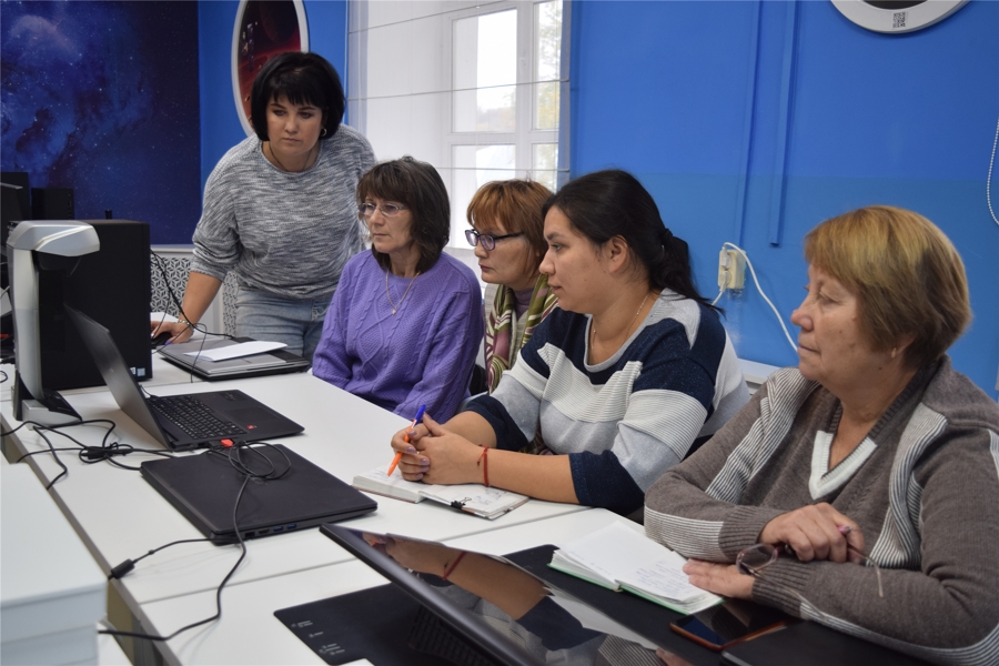 В Центральной библиотеке Мариинско-Посадского муниципального округа состоялся семинар-практикум библиотечных работников