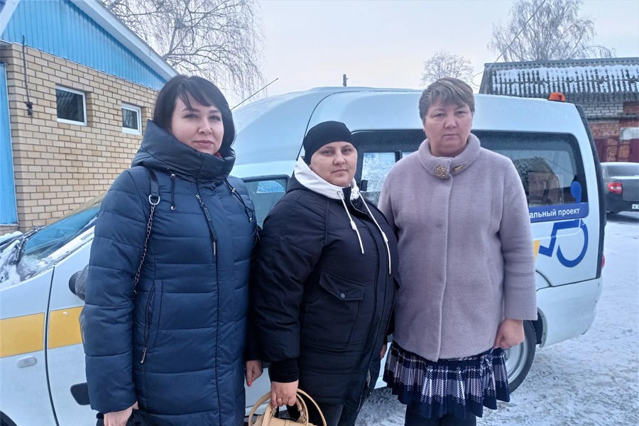 Комсомольский центр социального обслуживания населения продолжает оказывать помощь семьям участникам СВО
