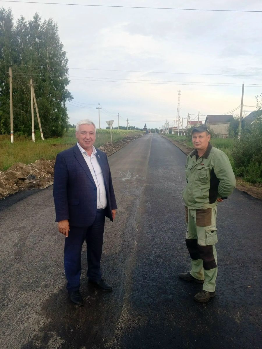 Дорожные работы в селе Шемурша: участок к ипподрому приведён в нормативное состояние