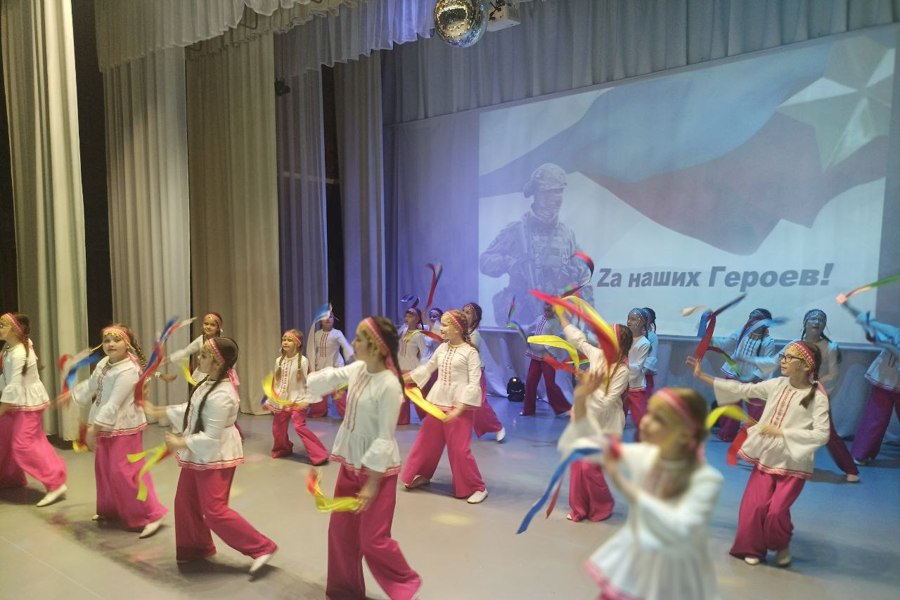 В Шемуршинском муниципальном округе состоялся Благотворительный концерт «Za наших Героев»