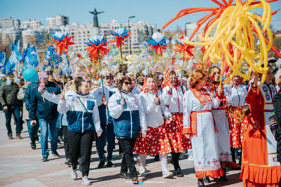 С Днём Весны и Труда! С Днём Весны и Труда!