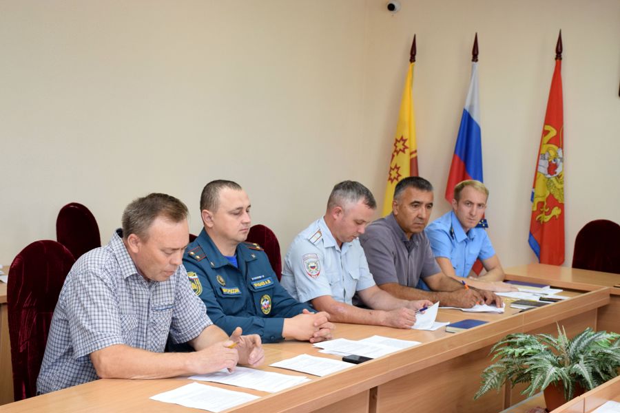 Обсудили подготовку к учебному году и Единому дню голосования