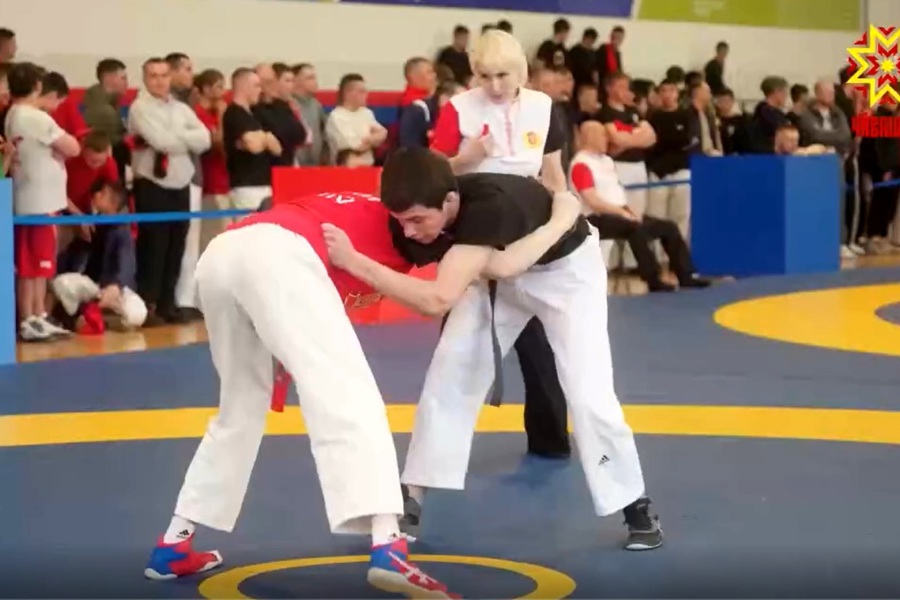 В Чувашии прошли вторые по счету чемпионат и первенство по чувашскому национальному виду единоборств «кӗрешӳ»