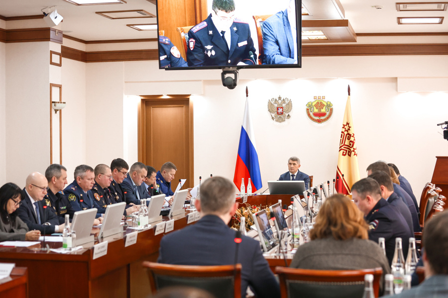 Глава Чувашской Республики Олег Николаев: профилактике кибермошенничества - особое внимание