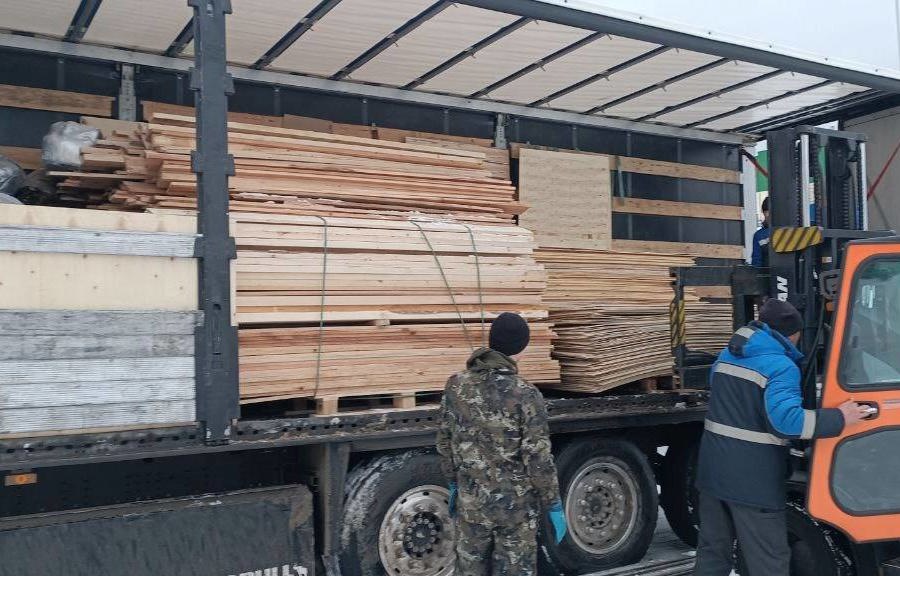 Олег Николаев: В 2026 году Чувашия направила бойцам на передовую более 100 тонн гуманитарной помощи