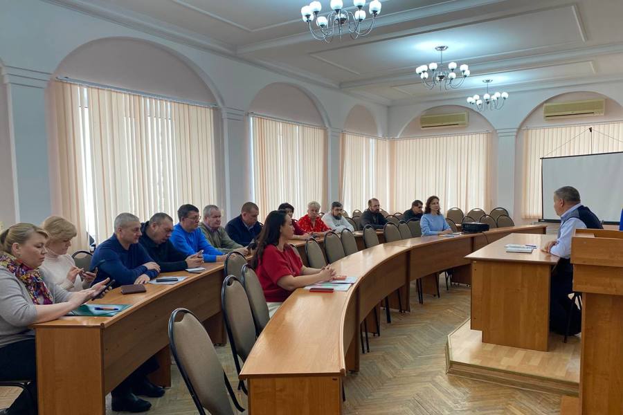 Прошло очередное еженедельное совещание с представителями управляющих компаний