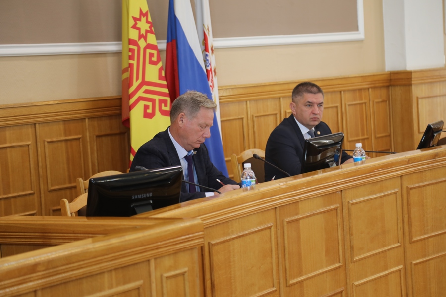 Владимир Доброхотов озвучил главные задачи на новую рабочую неделю в Чебоксарах