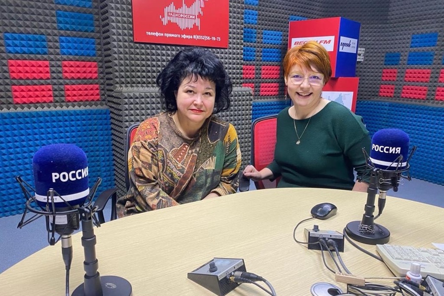 О международном конкурсе-фестивале «Белая акация» рассказали в программе «Открытая студия» радио ГТРК Чувашия