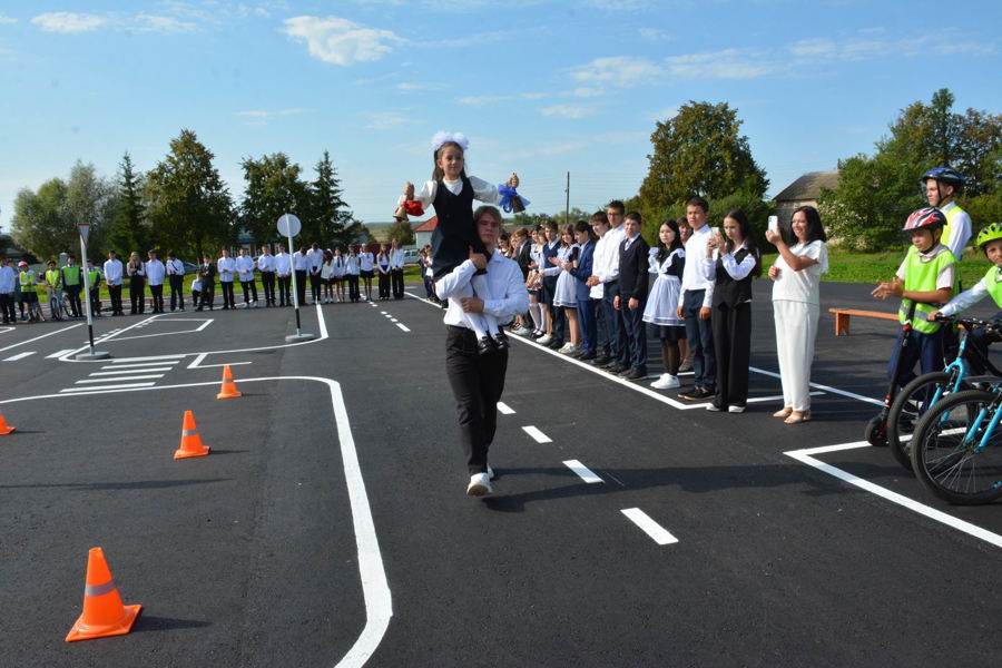 День знаний в Азимсирминской школе