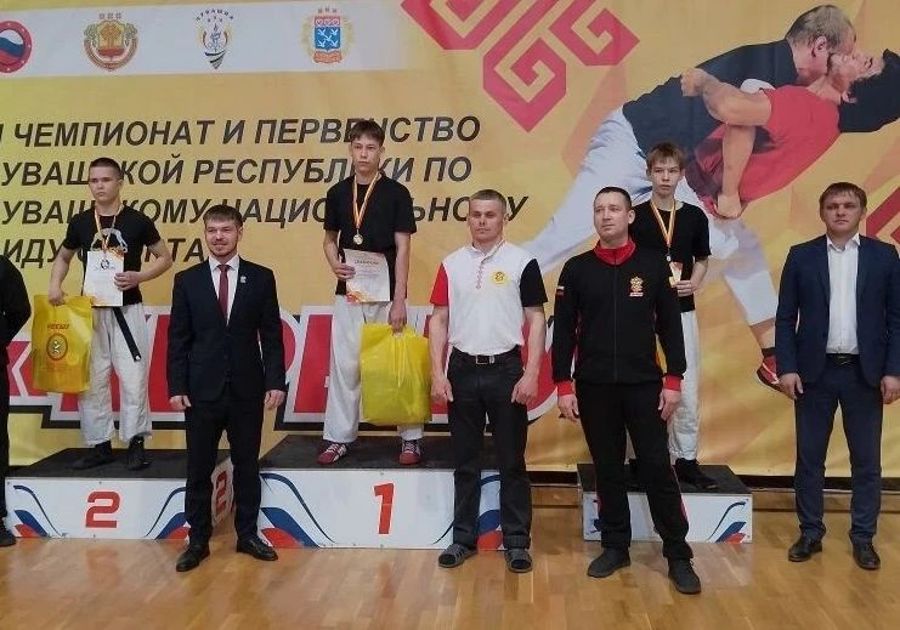 Воспитанники спортивной школы «Аль» успешно выступили на III Чемпионате и Первенстве Чувашии по национальной борьбе кӗрешӳ