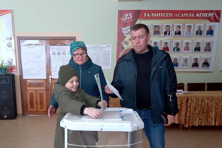 Кирилловы из д. Кашмаши проголосовали за счастье в семьях