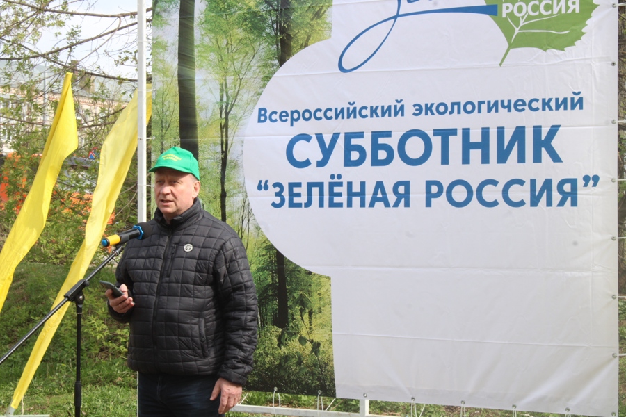 Глава Чувашии Олег Николаев: «Участие в субботниках – вклад в благоустройство нашей Чувашии!»