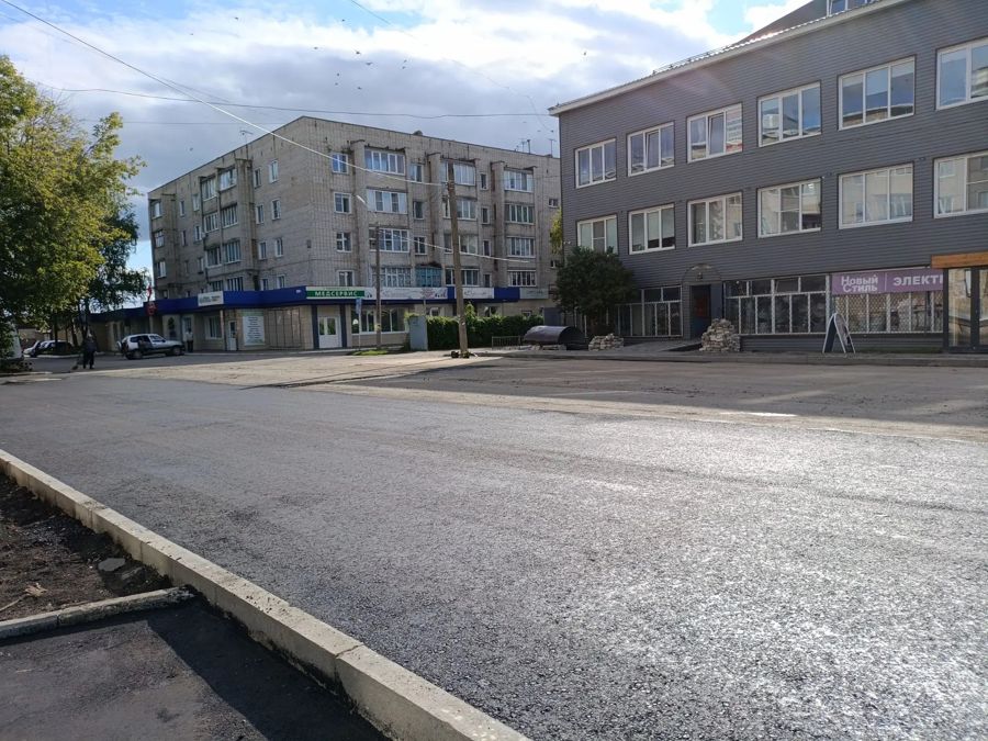 Благоустройство пересечения улиц Комиссариатской и Первомайской завершено