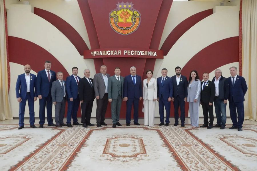Поздравление Леонида Черкесова с Международным днем парламентаризма