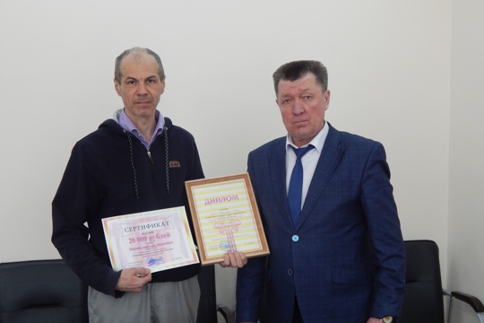 В Чебоксарах определили победителя и призёров конкурса «Лучший дворник Калининского района»