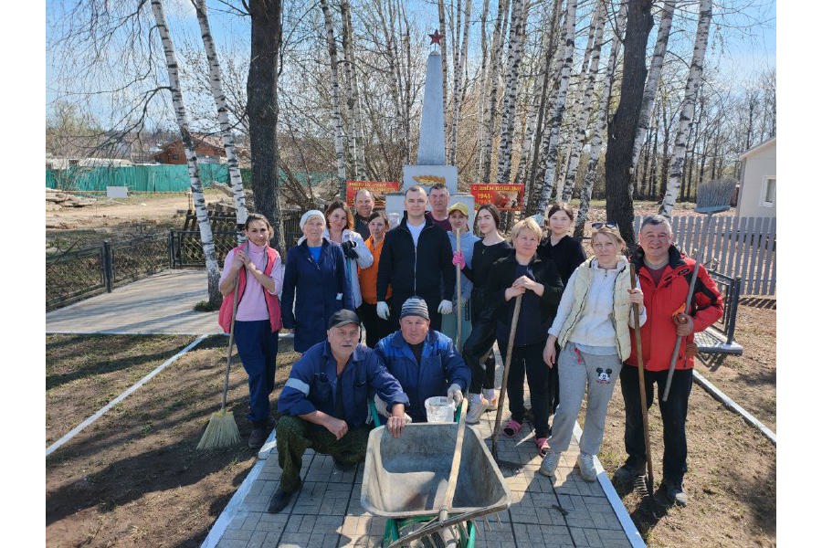 Ко Дню Победы все памятники  Чебоксарского муниципального округа приводят в порядок