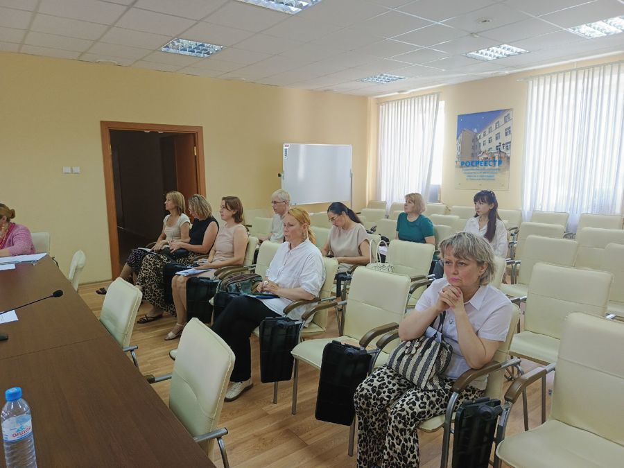 Застройщики Чувашии: кто помогает дольщикам оформить жильё,  а кто — нет?