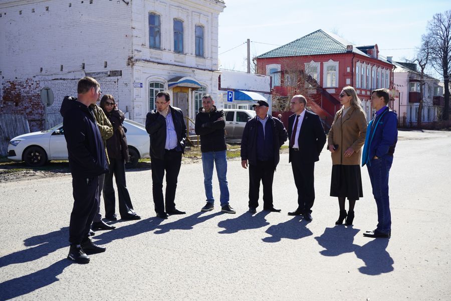 В Мариинском Посаде обсудили практические решения по улице Ленинской вместе с предпринимателями