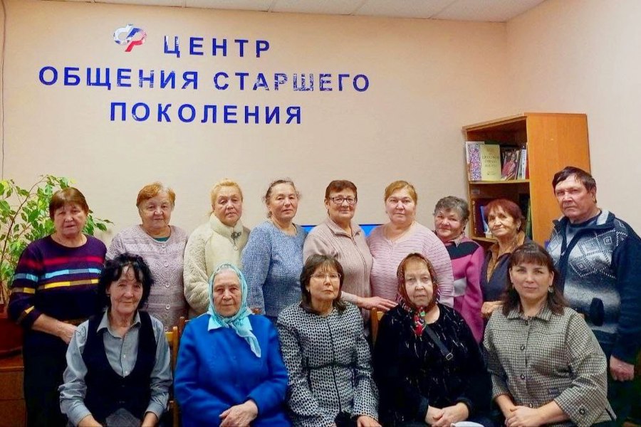 Искреннее поздравление мам на празднике в Центре общения