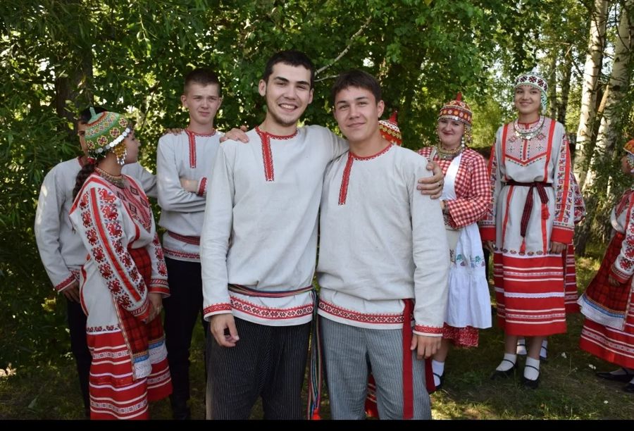 Молодежь округа - в числе лауреатов фестиваля-конкурса «Цветы Чувашии»