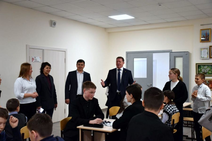 Сергей Павлов в Моргаушском округе проверил ГТС  и встретился с жителями Сятракасинского ТО и учащимися Кашмашской школы