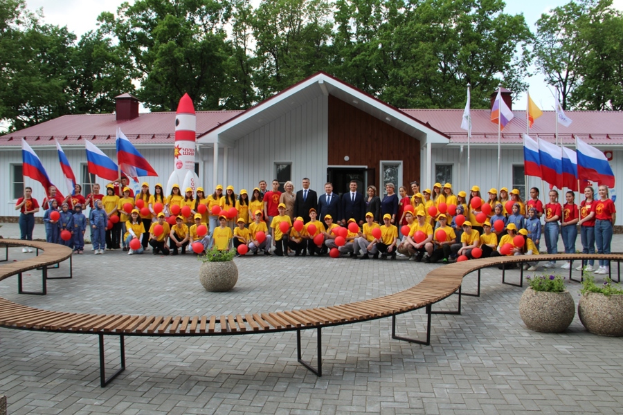 Вице-премьер Правительства Чувашии Владимир Степанов принял участие в открытии нового корпуса лагеря «Звездный»