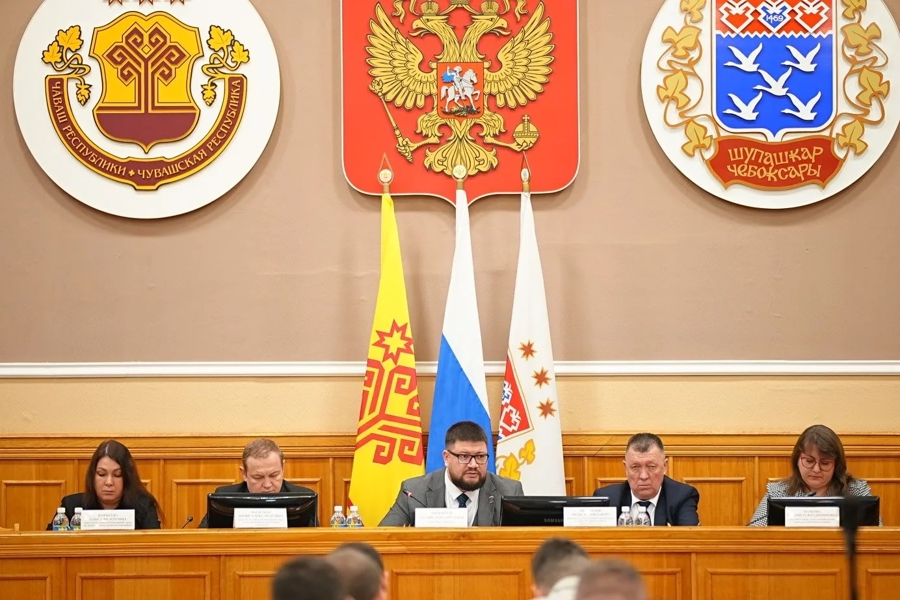 Глава города Чебоксары: законтрактовать бюджетные средства до 1 марта