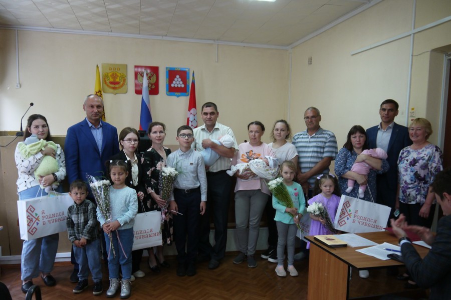 Состоялось тринадцатое внеочередное заседание Собрания депутатов Ядринского муниципального округа Чувашской Республики первого созыва