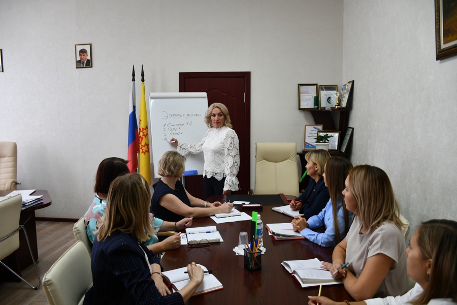 Надежда Колебанова провела заседание рабочей группы по реализации проекта «Эффективный регион»