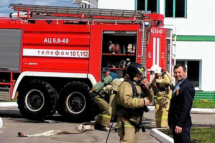 В МБОУ «Траковская СОШ» проведено очередное пожарно-тактическое занятие по тушению пожара