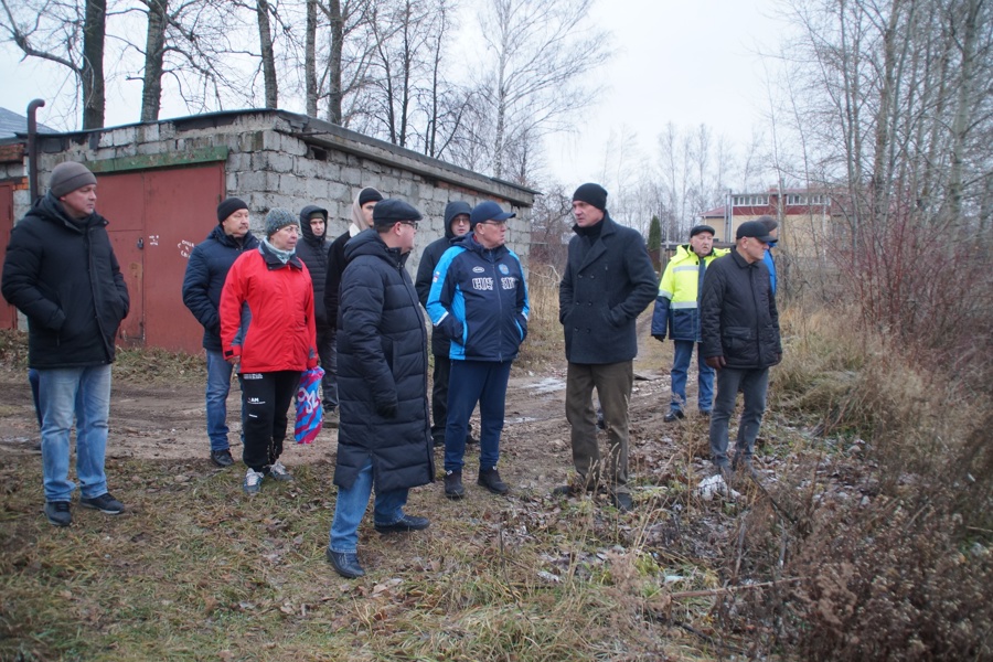 На Восточном посёлке в Чебоксарах проверили выполнение правил благоустройства