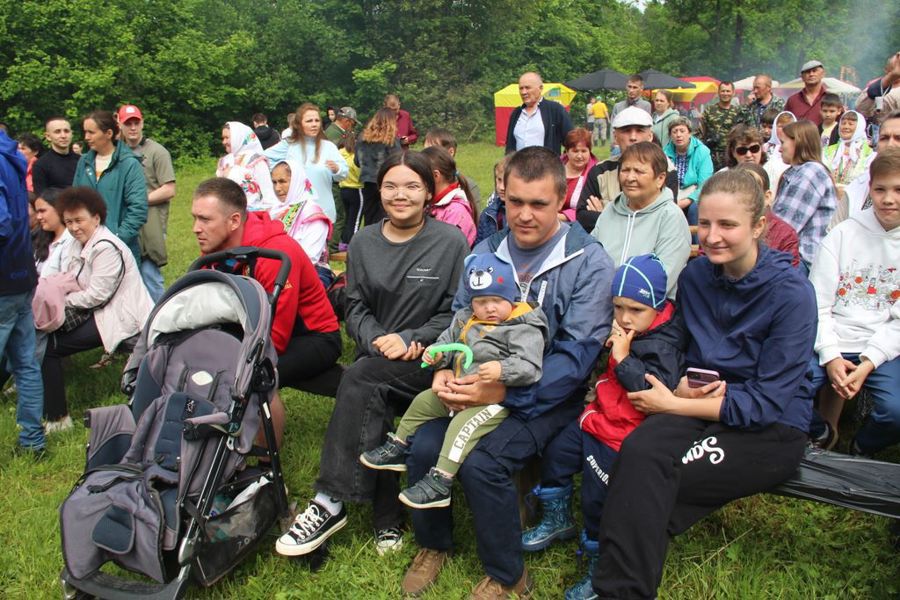 Молодые мамы и папы! Участвуйте на конкурсе «Парад колясок - 2024»: удивляйте своим творчеством