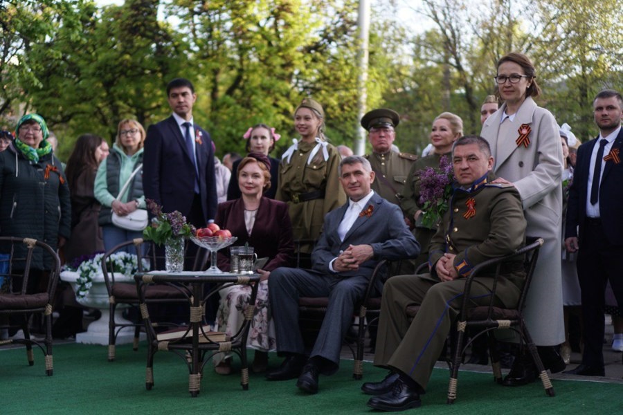 Столица Чувашии на несколько часов погрузилась в май 1945 года