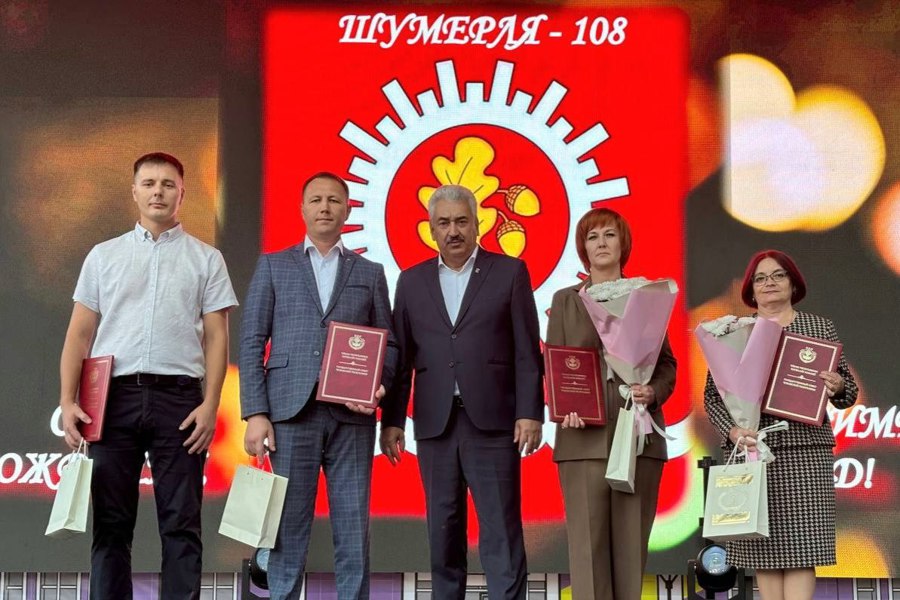 Леонид Черкесов поздравил шумерлинцев с Днем города
