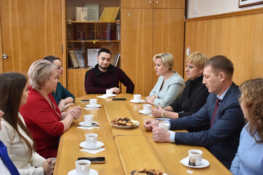 Встреча с представителями волонтёрских групп и объединений