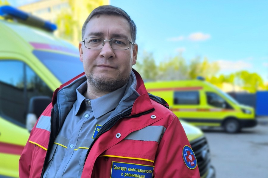 С началом мая увеличились выезды бригад скорой медицинской помощи к пациентам, пострадавшим после падения с высоты