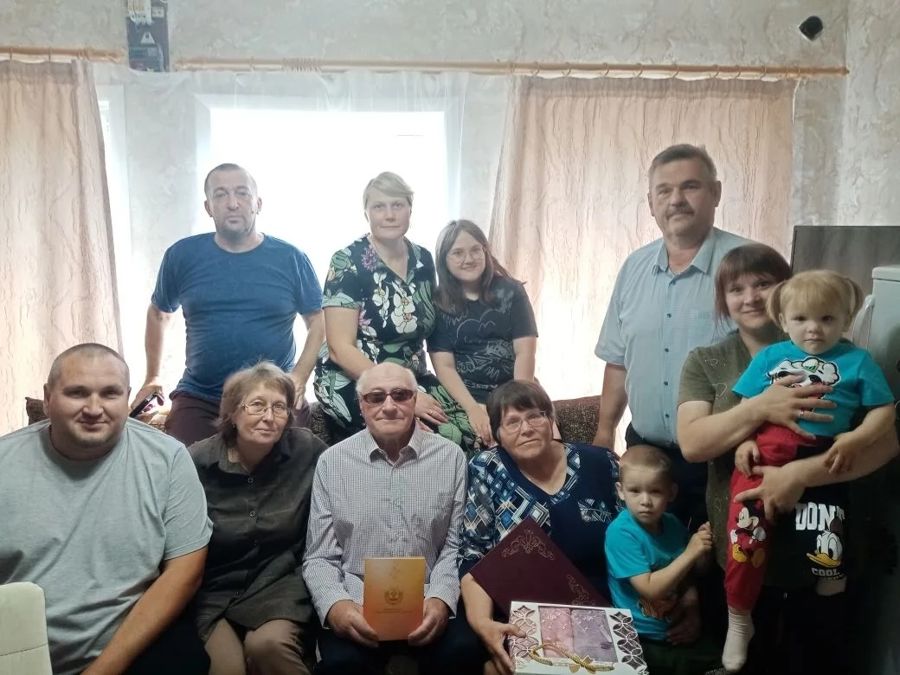 Секрет семейного счастья супругов Егоровых из Мишуковского территориального отдела отметили золотую свадьбу