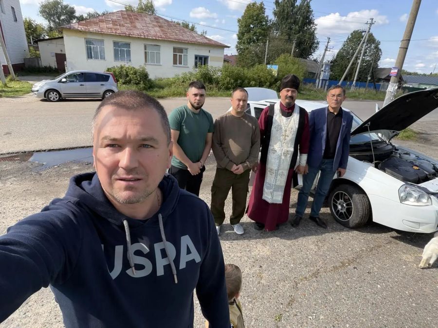 Из Красночетайского округа в зону проведения специальной военной операции отправлен автомобиль для защитников Отечества