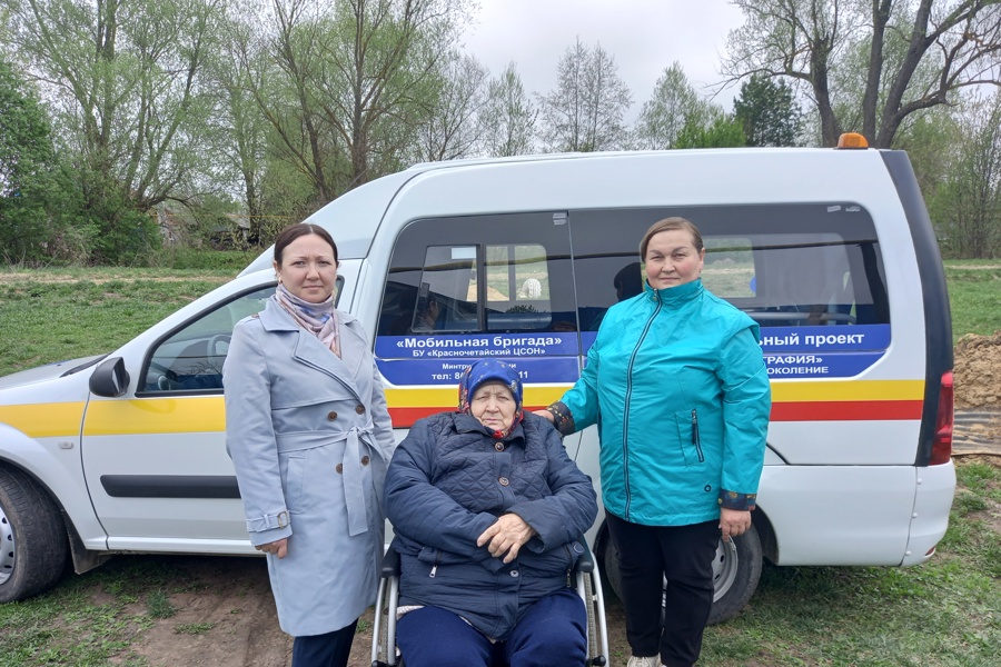 В Красночетайском центре социального обслуживания помогли матери участника СВО