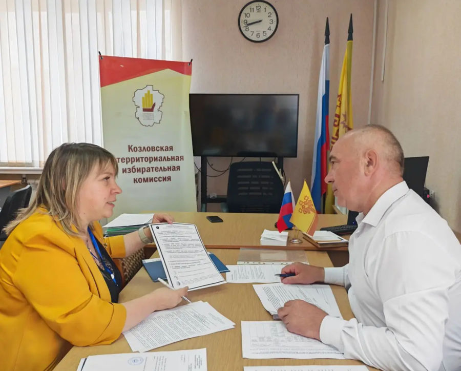 На выборах депутатов Государственного Совета Чувашской Республики восьмого созыва по одномандатному избирательному округу № 7 выдвинулся кандидат отизбирательного объединения «Чувашское региональное отделение Всероссийской политической партии «ЕДИНАЯ РОССИЯ»