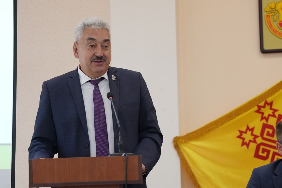 Леонид Черкесов: В рамках Единого информдня в Порецком округе обсудили вопросы, которые волнуют жителей муниципалитета