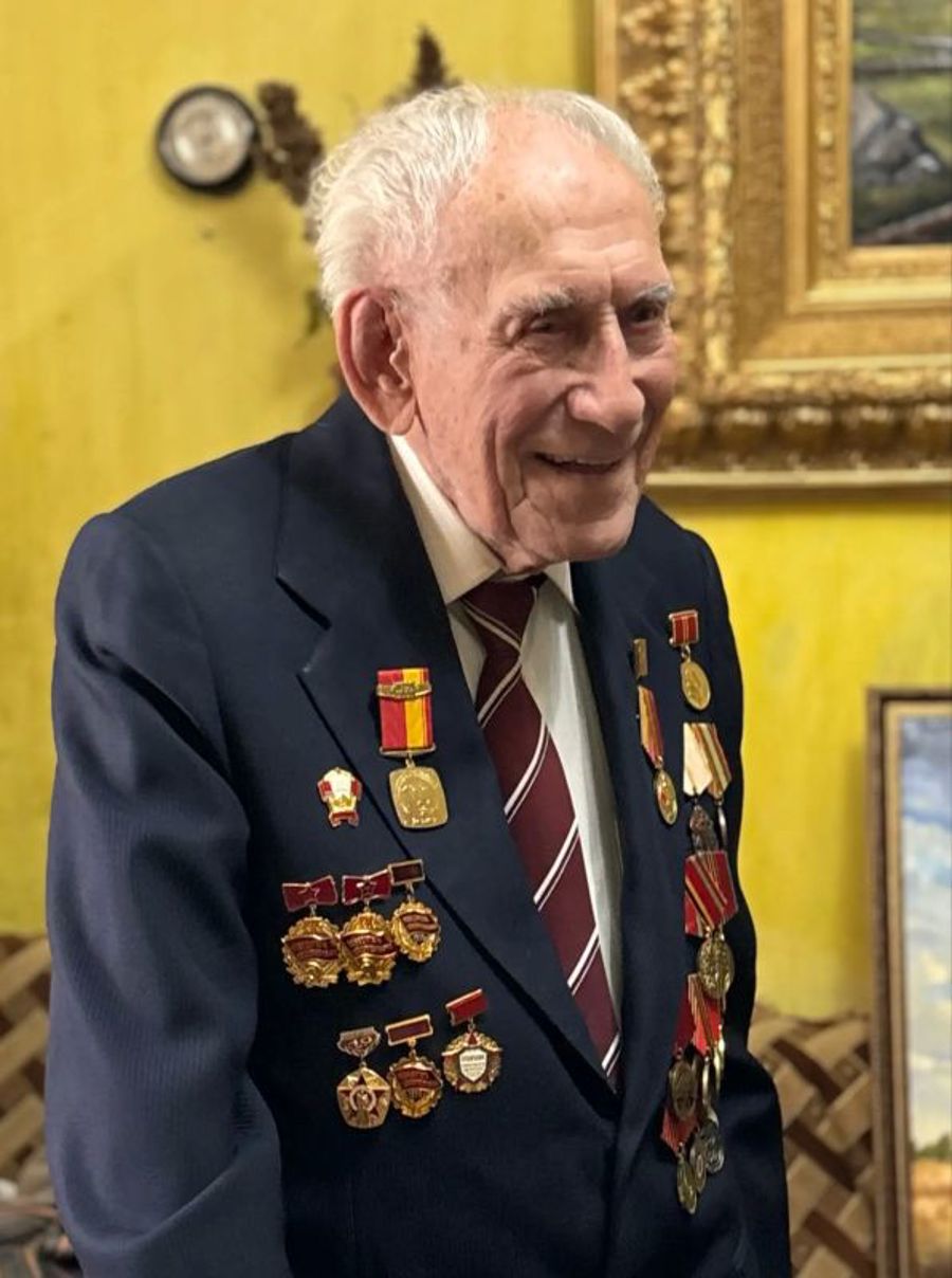 Валерию Хаталову — 100 лет. Поздравление Минэкономразвития Чувашии