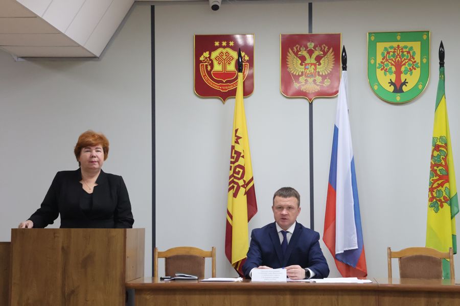 В администрации Цивильского округа прошло еженедельное рабочее совещание