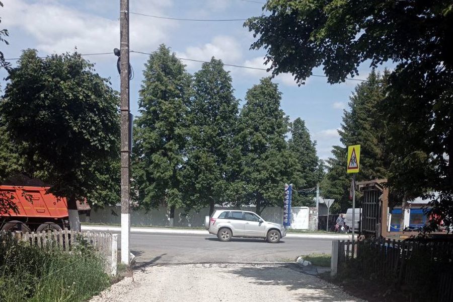 Ремонт дворовых территорий  в округе продолжается