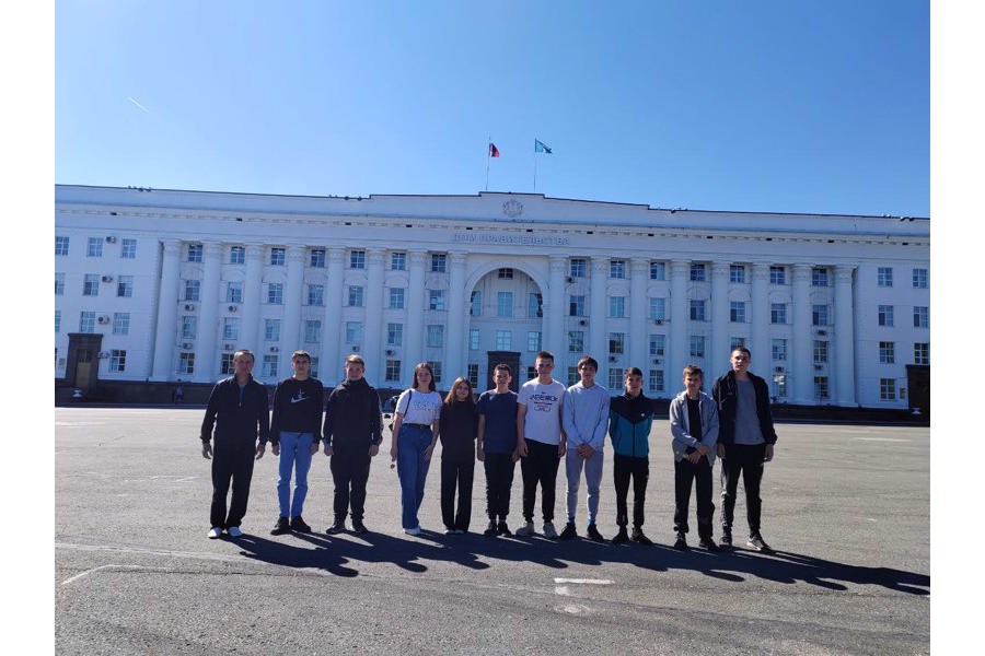 Обучающиеся 10 класса посетили город Ульяновск