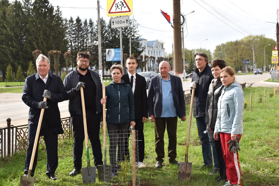 Жители Ядринского муниципального округа присоединились к акции «Сад памяти»