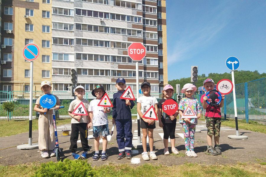 Безопасность детей на дорогах в период летней активности