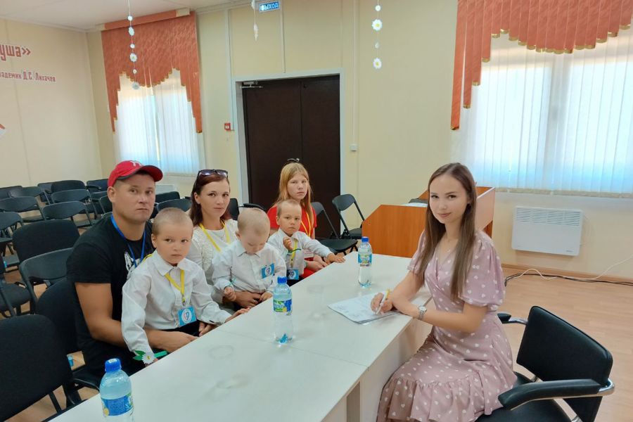 В Шумерлинском муниципальном округе стартовала Всероссийская неделя правовой помощи по вопросам защиты интересов семьи