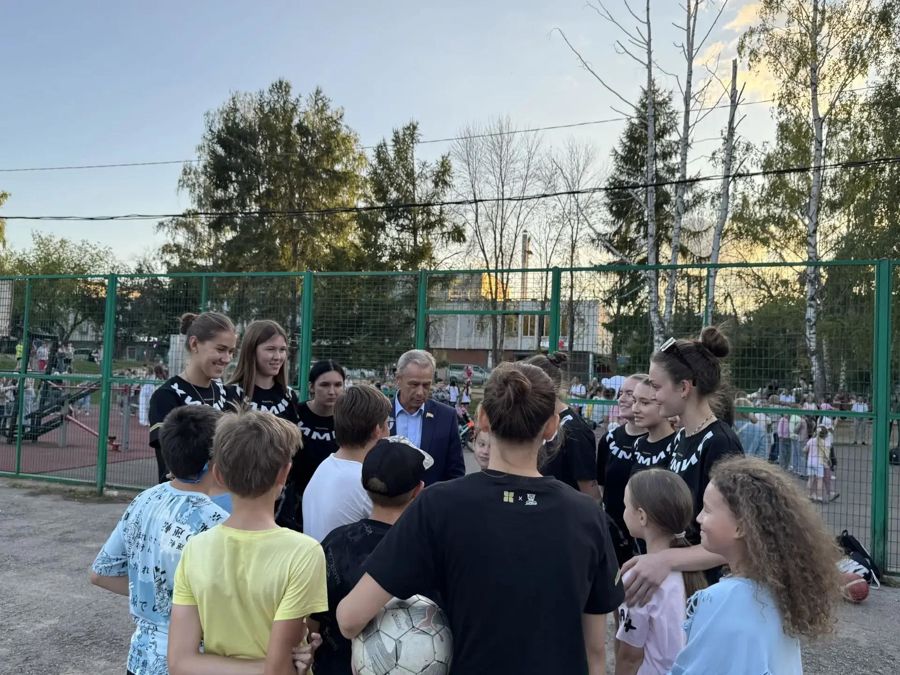 Яркое лето Чувашии: дворовый праздник объединил жителей Московского района