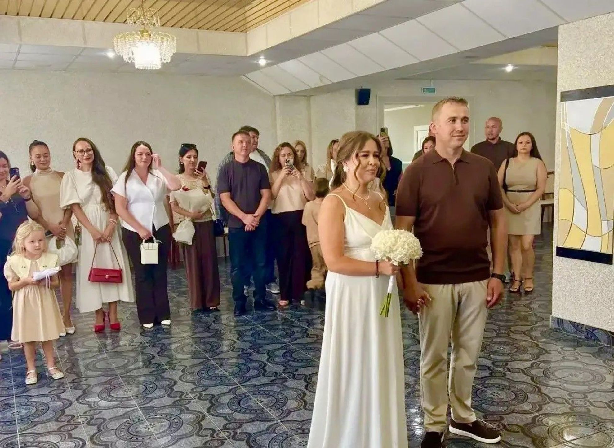 В Новочебоксарске чествовали юбиляров хрустальной свадьбы